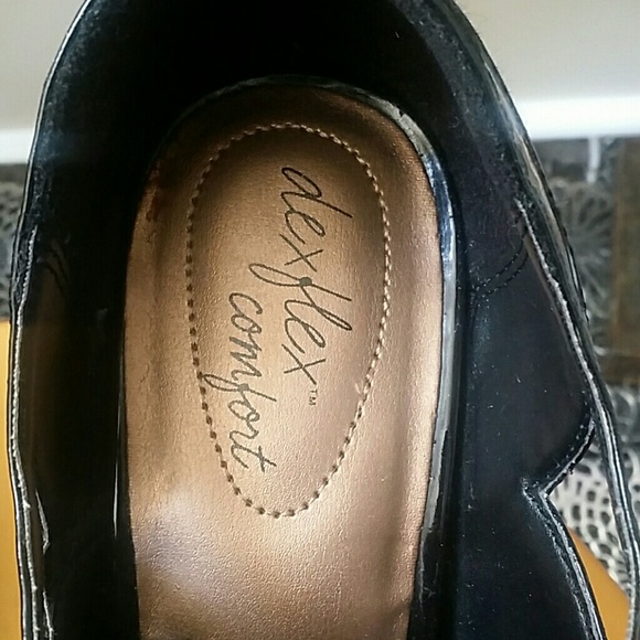 Textured Fabric Grey T-Strap Heels - Picture 5 of 5